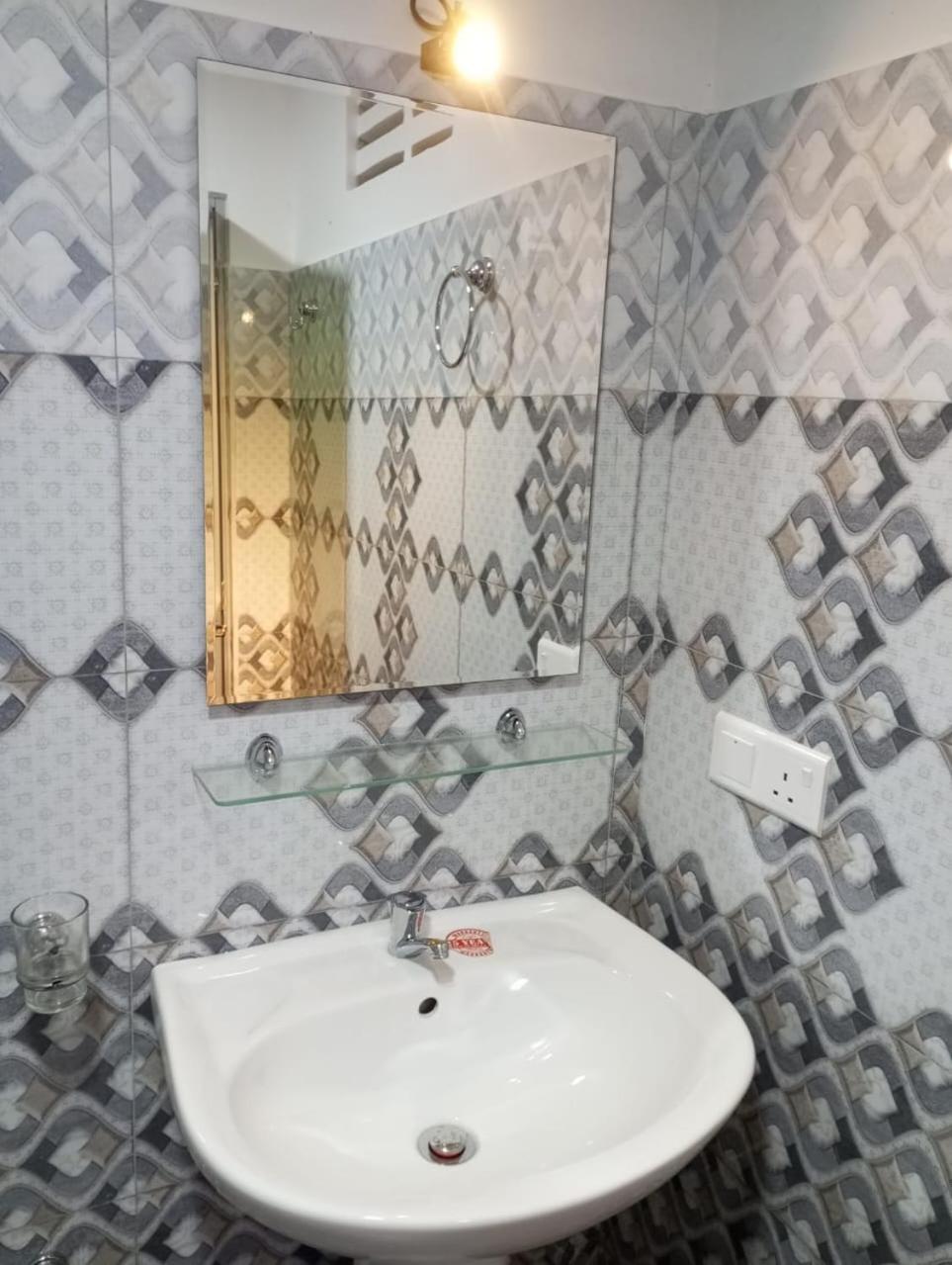 Relax Home Rambukkana Экстерьер фото